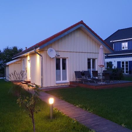 Ferienhaus Seestern Altefähr Buitenkant foto