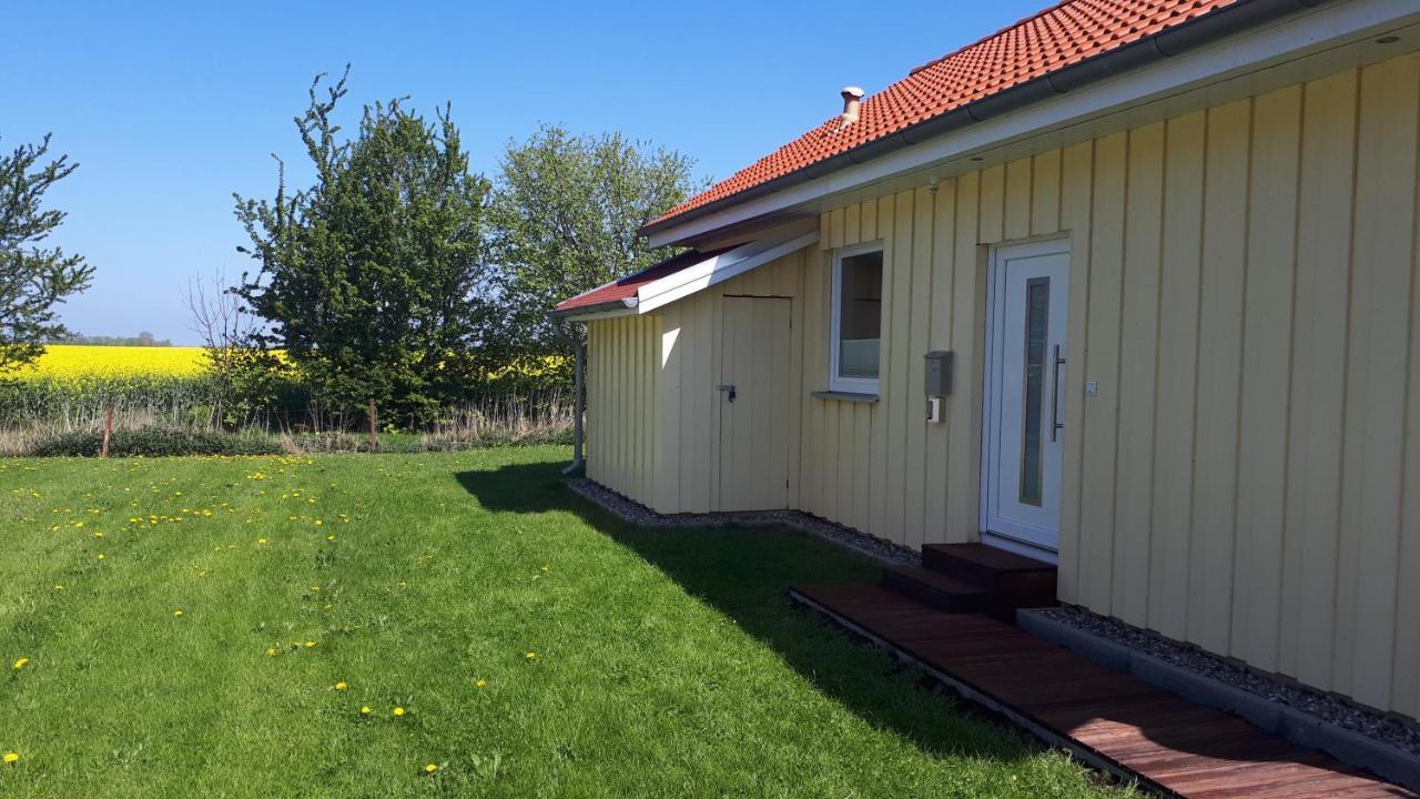 Ferienhaus Seestern Altefähr Buitenkant foto