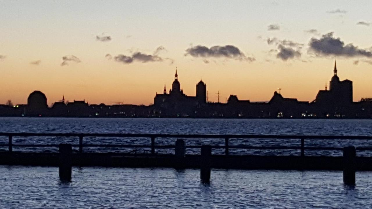 Ferienhaus Seestern Altefähr Buitenkant foto
